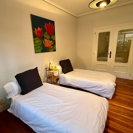 120m By Sleep In Apartment Bilbao