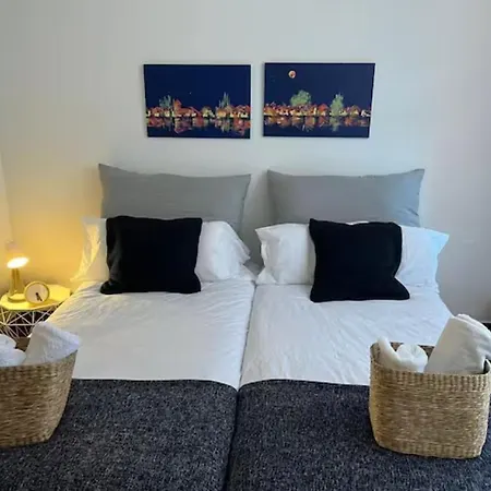 120m By Sleep In * Бильбао